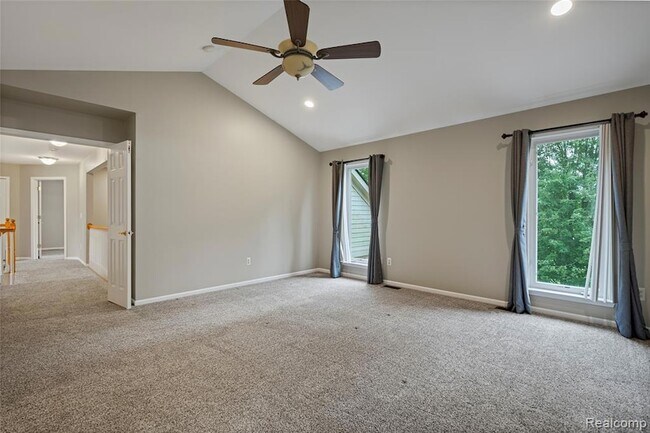 Building Photo - 50353 Livingston Dr