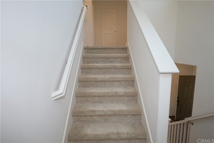 Building Photo - 1006 Peach Grv