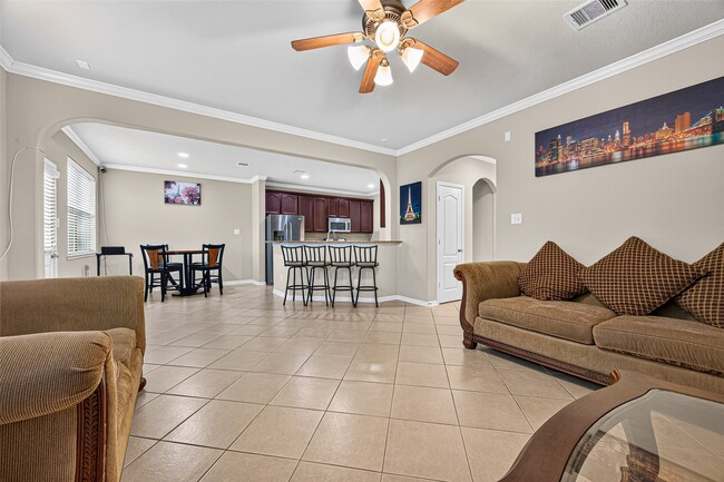 Building Photo - 9106 Fuqua Breeze Dr