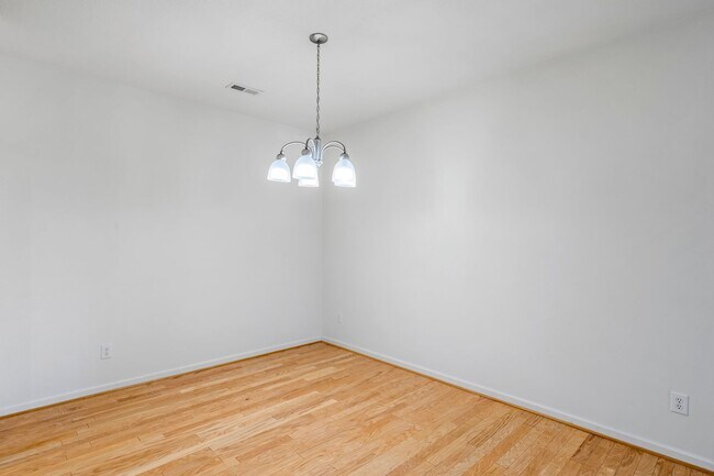 Building Photo - 3601 Giovanni Way