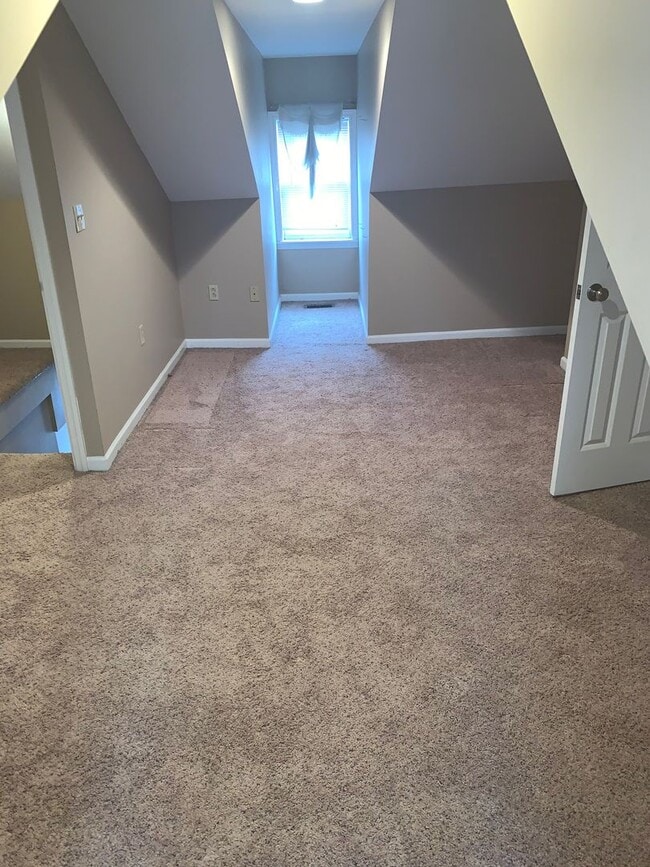 Building Photo - 2015 Gregory St