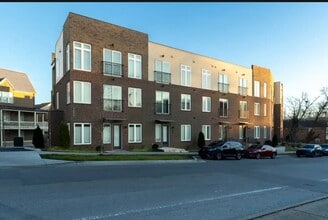 Building Photo - Charming 1BR/1BA home in vibrant East Nashville!