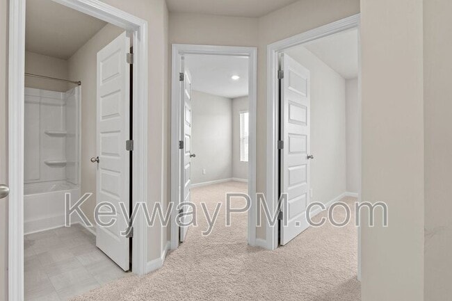Building Photo - 2182 River Park Ct