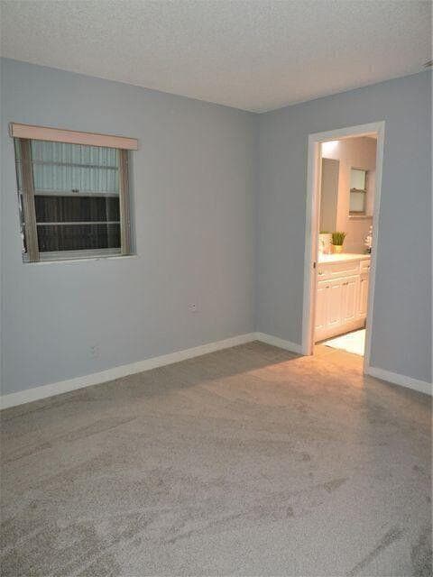 Building Photo - 1310 SW 18th Ct