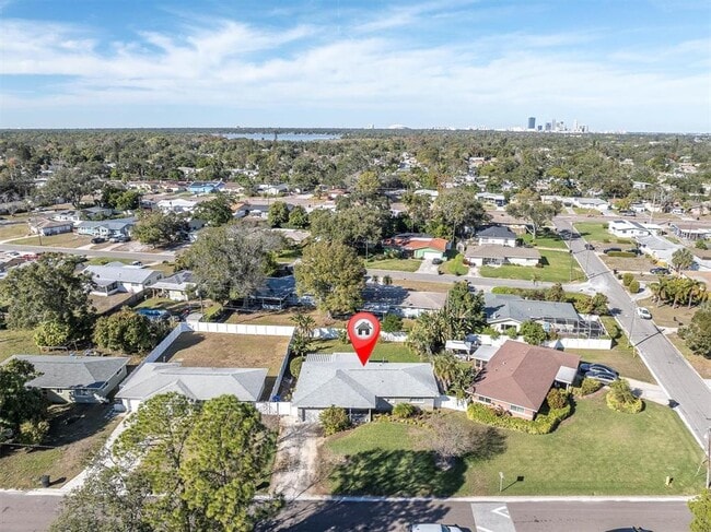 Building Photo - 765 56th Ave S