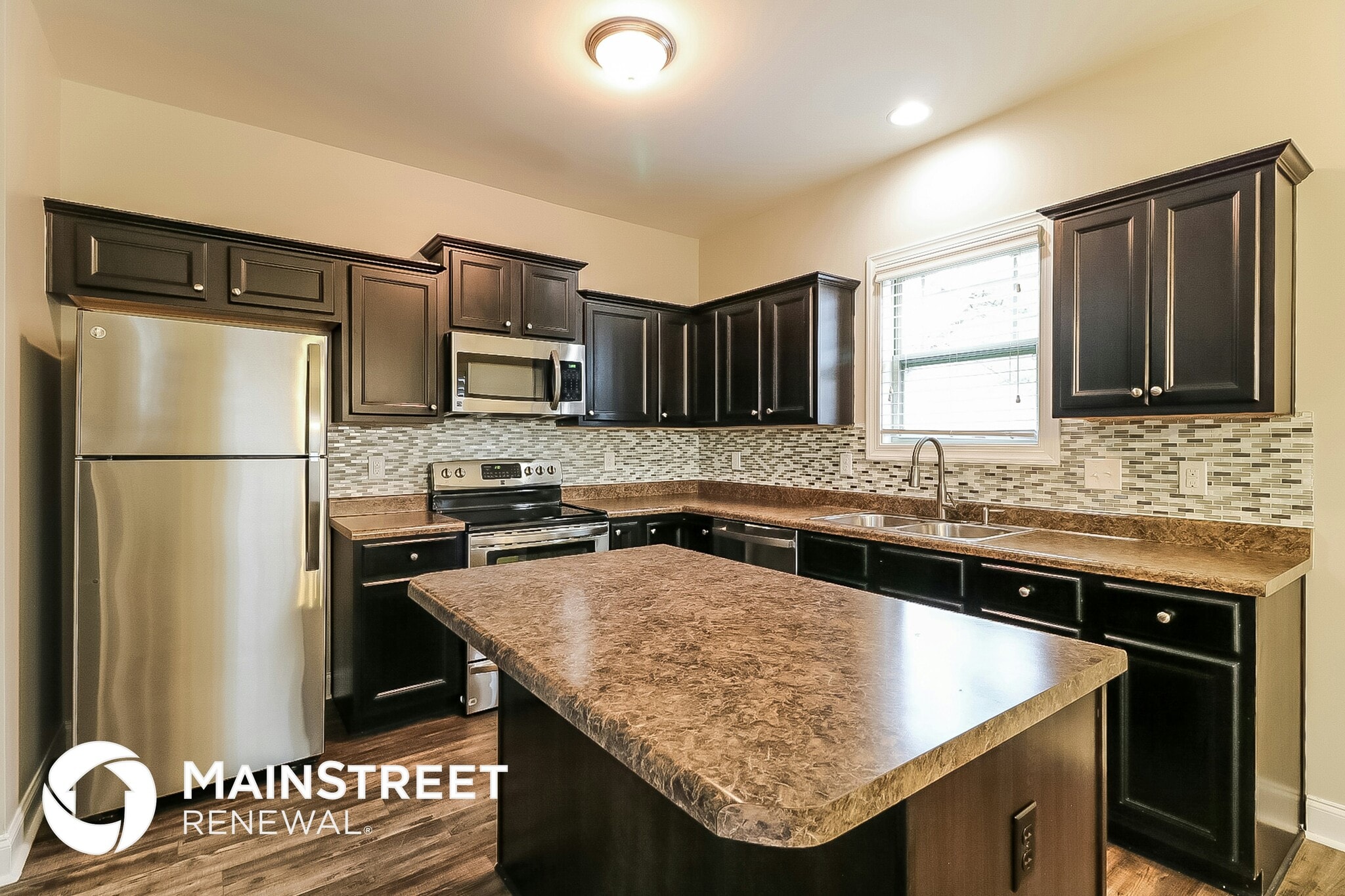 Building Photo - 39 Woodlot Dr