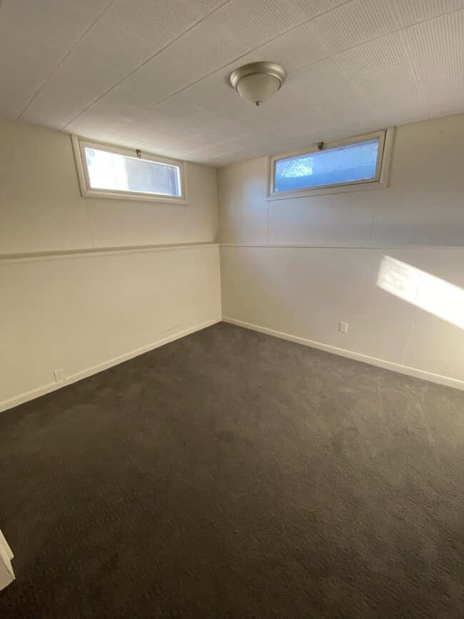 Building Photo - 1138 Avenue D