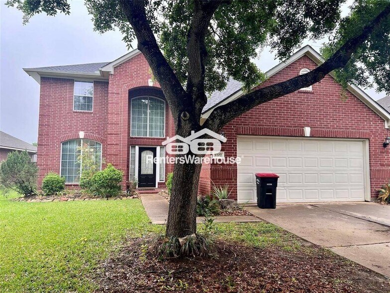 Primary Photo - 5707 Windy Knoll Ln