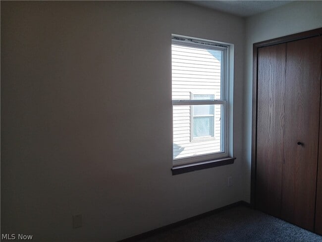 Building Photo - 4183 Westbrook Dr