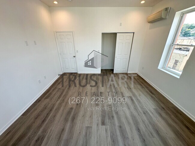 Building Photo - 2431 N 26th St