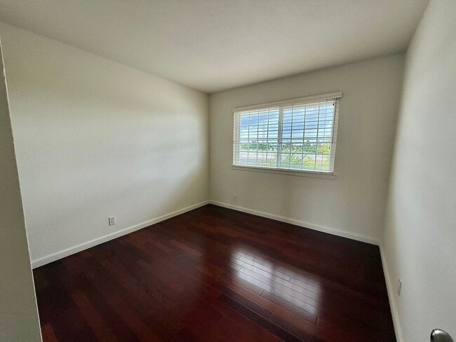 Building Photo - BERRYESSA - Beautiful 2 story home in desi...