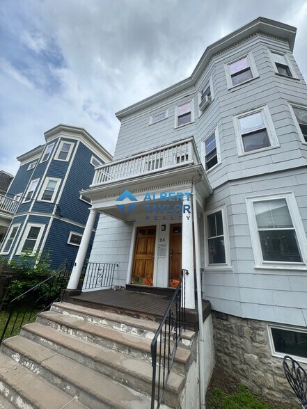 Building Photo - 23 Tufts St