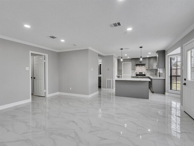 Building Photo - 1730 Pilgrim Journey Dr