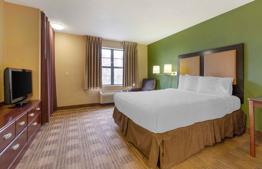 Building Photo - Furnished Studio-Minneapolis - Airport - E...