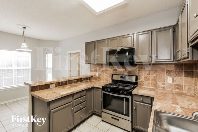 Building Photo - 1509 Dreama Dr