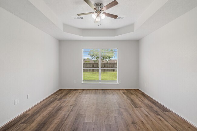 Building Photo - 6727 Shelby Oaks Dr