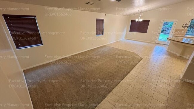 Building Photo - Spacious 4 bedroom 2 bathroom home located in the Ashton Falls community *Move In Special*