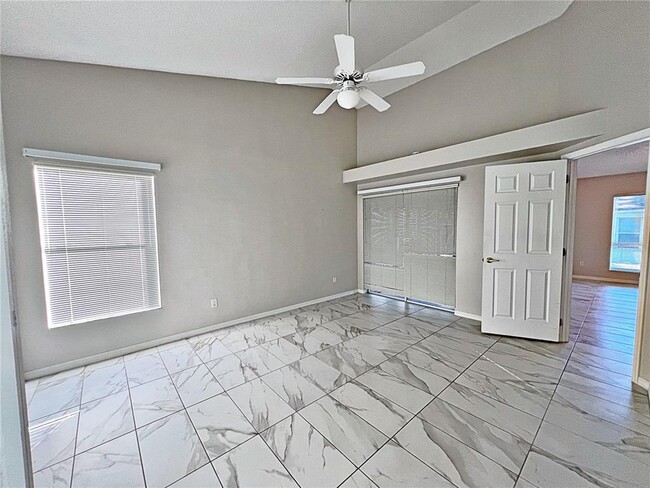 Building Photo - 3505 Tenby Cir