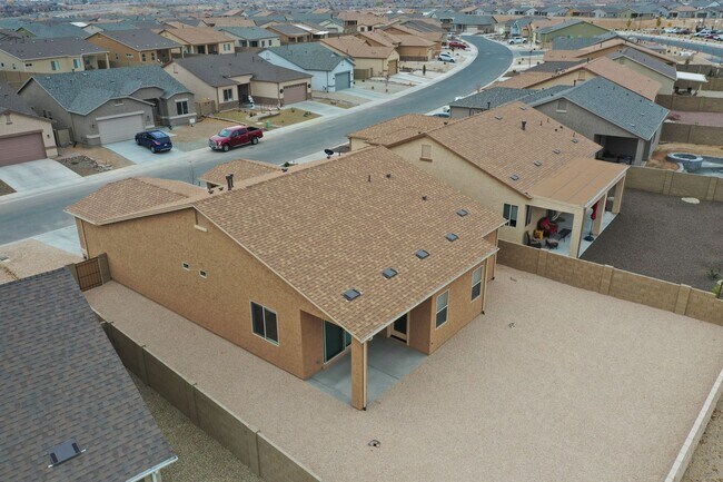 Building Photo - Spacious 3 Bedroom, 2 Bathroom Home in Granville