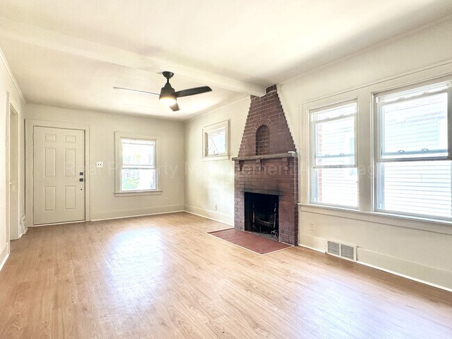 Building Photo - Fully Updated 2BR / 1.5BA – Steps from Dow...