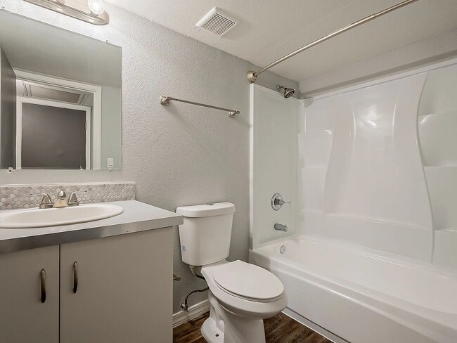 Building Photo - Forte