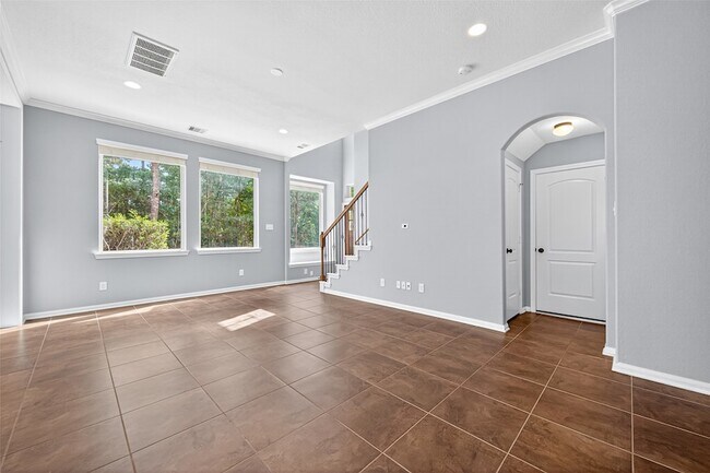 Building Photo - 137 Cheswood Manor Drive