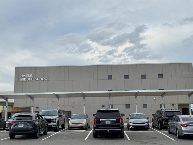 Building Photo - 16434 Hamlin Hls Rd