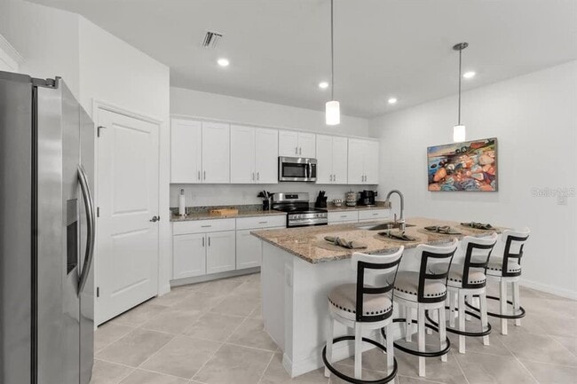 Building Photo - 1638 Saddlewood Cir