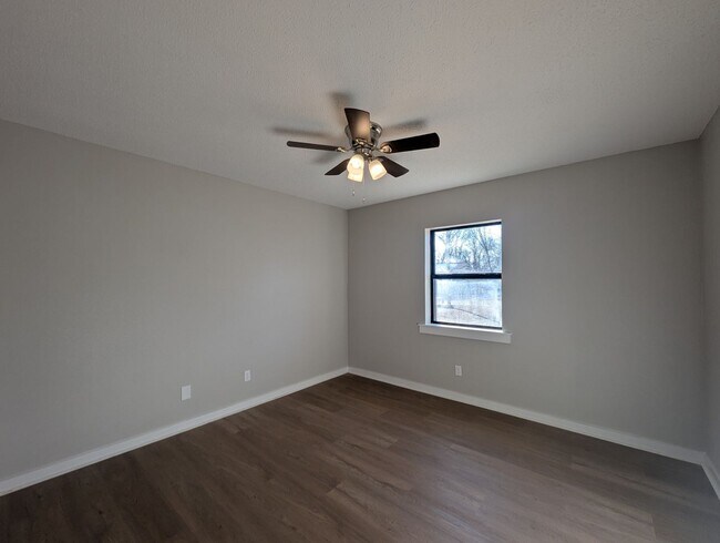 Building Photo - Partial Utilities Included • Newly Remodel...
