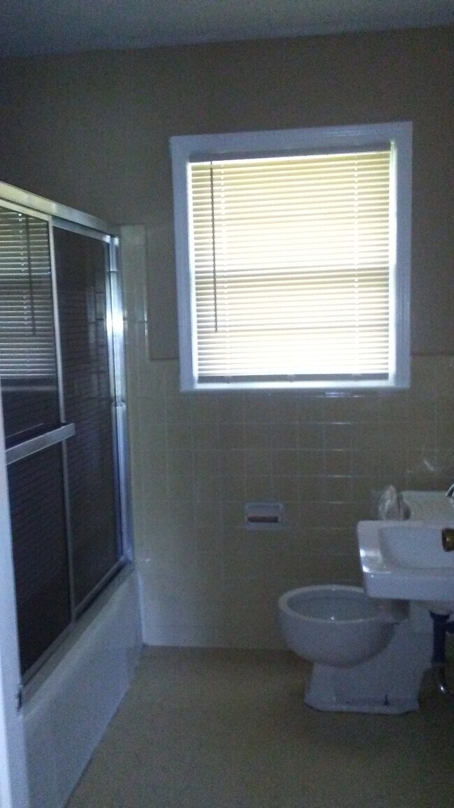 Building Photo - 4611 Boeingshire Dr