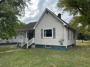 Building Photo - 1416 Walnut St