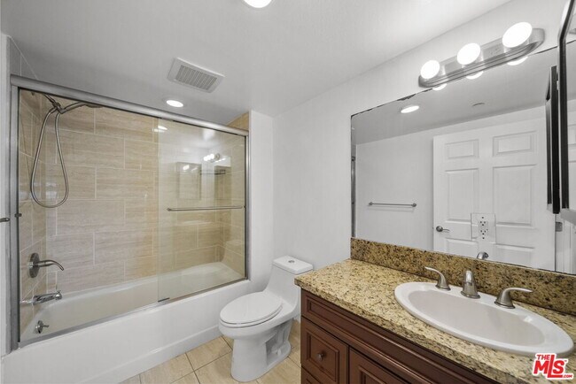 Building Photo - 5315 Bellingham Ave