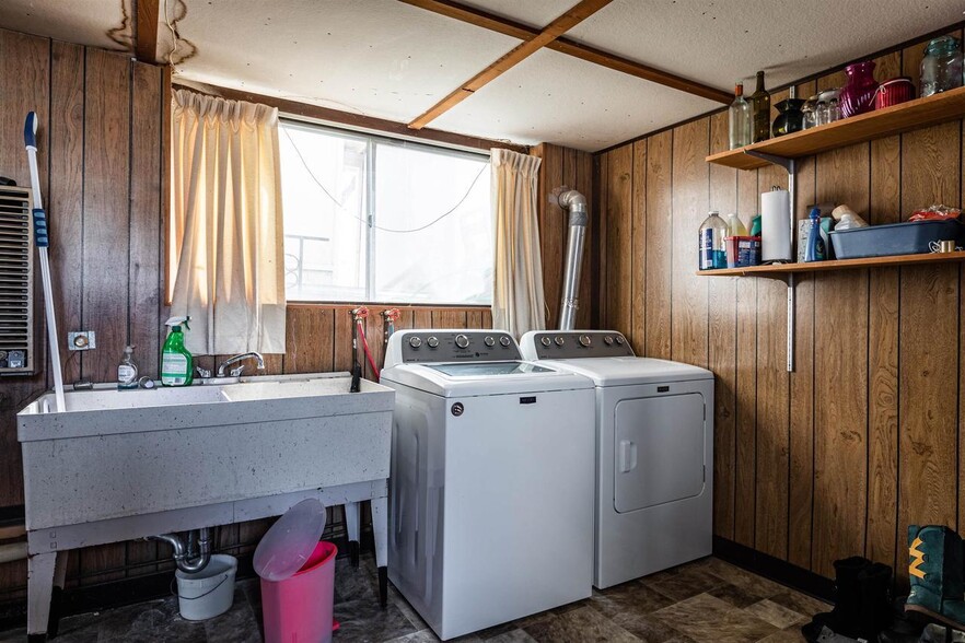 Building Photo - 3054 29th Ct S