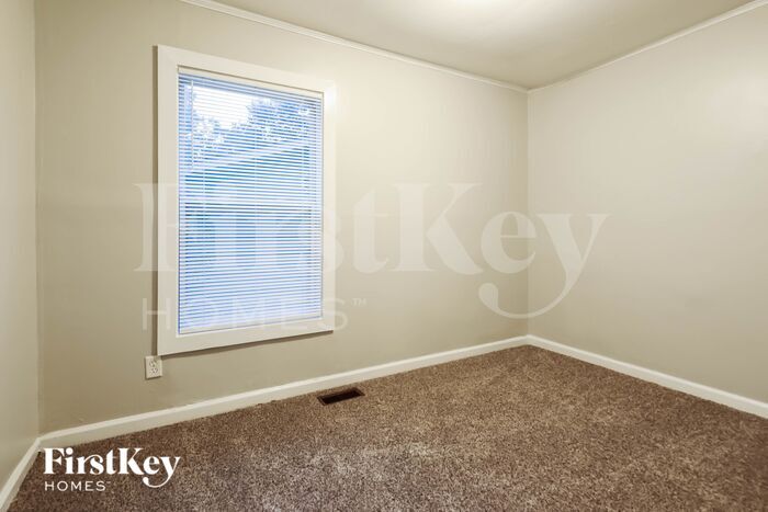 Building Photo - 3520 Conley St