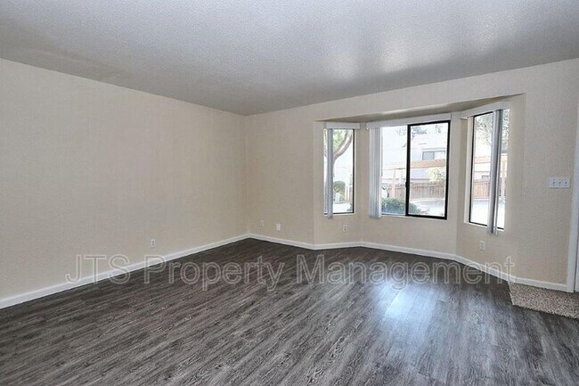 Building Photo - 5828 Alorn Ln