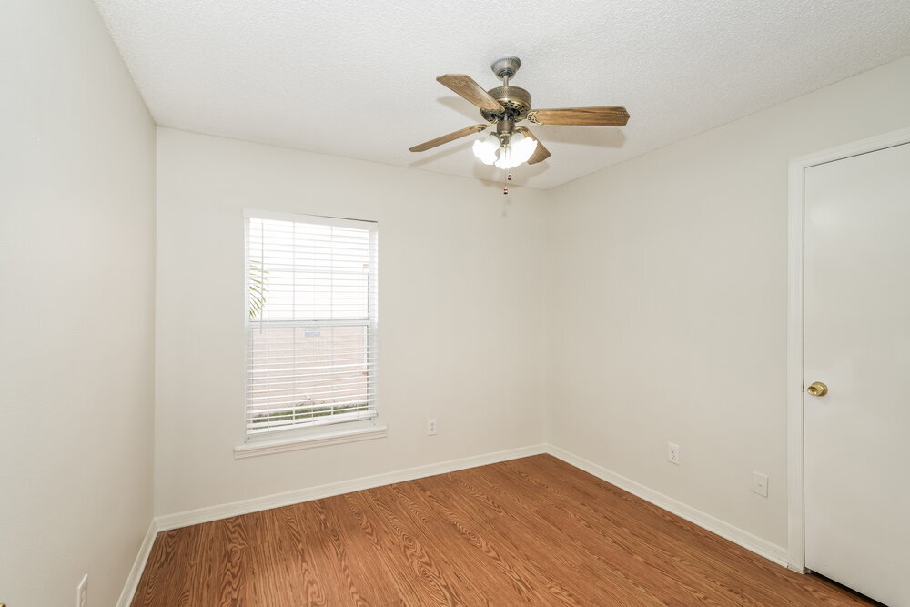 Building Photo - 10148 Cedar Dune Dr