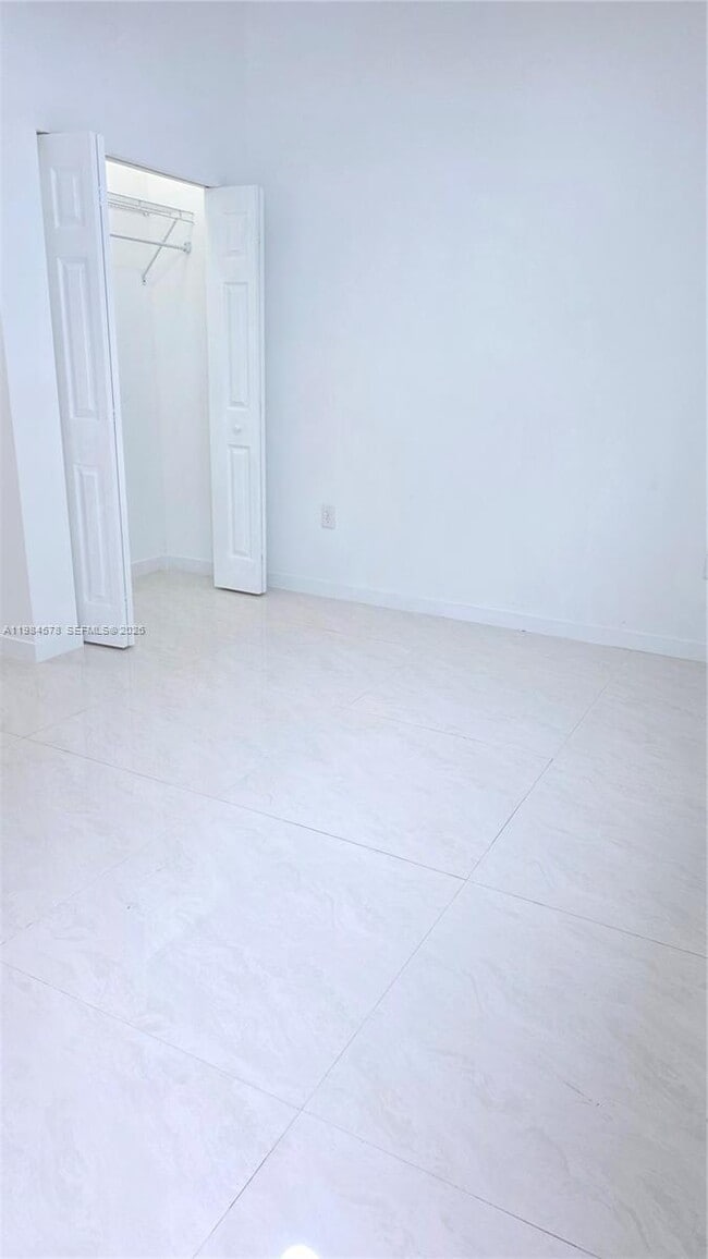 Building Photo - 14552 SW 158th Ct