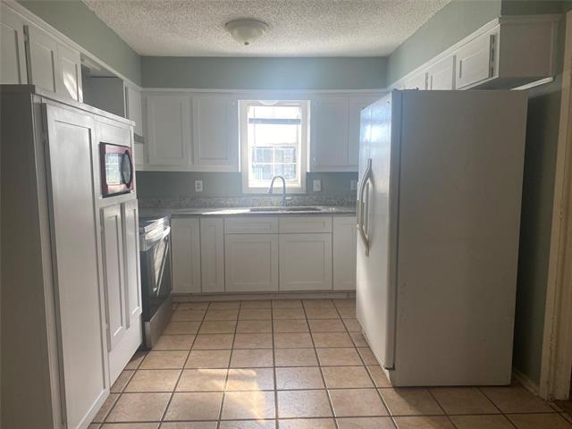 Building Photo - 501 Towne House Ln