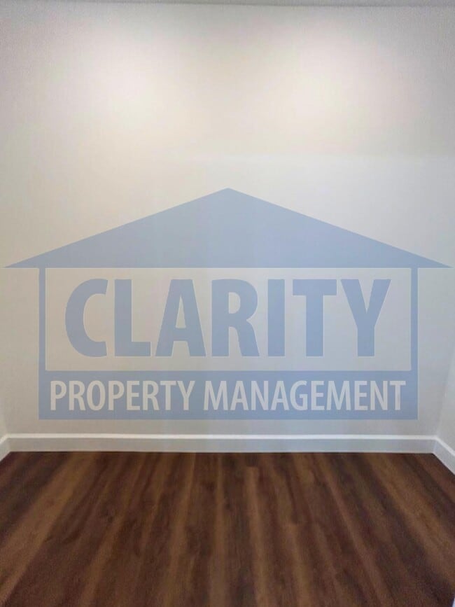 Building Photo - 2030 Blythe Ave SE