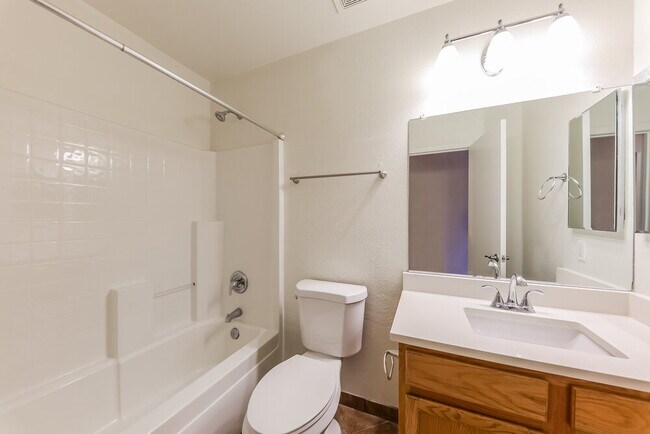 Building Photo - 22381 N 107th Dr