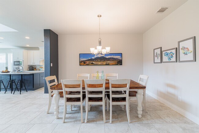 Building Photo - 3530 Auburn Creek Cir