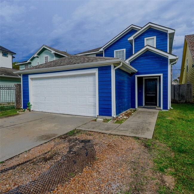 Primary Photo - 9018 McGallion Rd