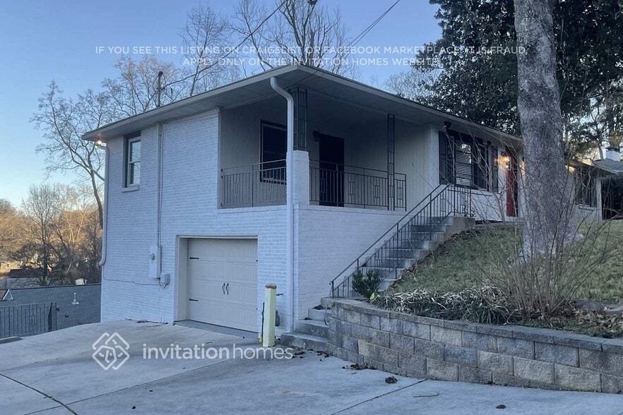 Building Photo - 455 Lemon St NE