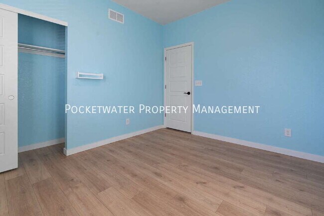 Building Photo - 5019 Thistle Dr