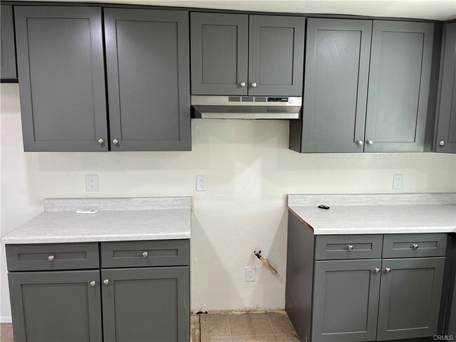 Building Photo - 1257 Velasco St