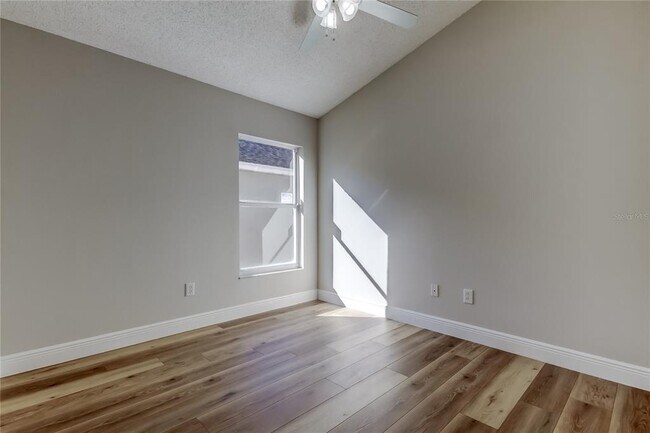 Building Photo - 13431 White Elk Loop