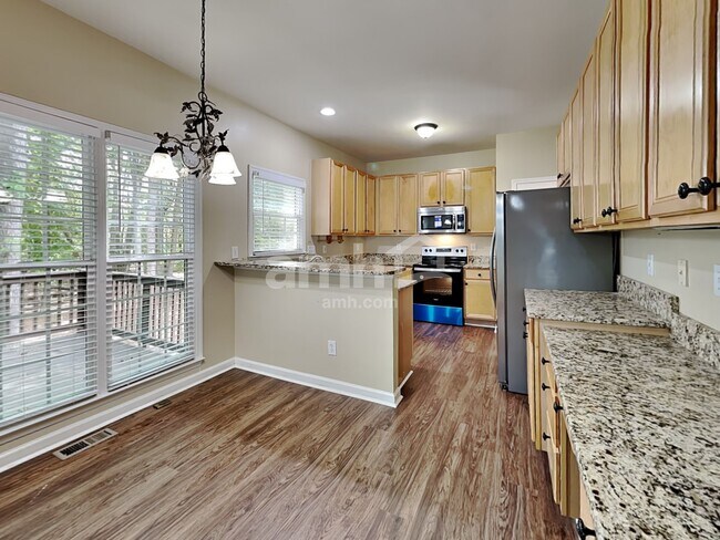 Building Photo - 8220 Duck Creek Dr