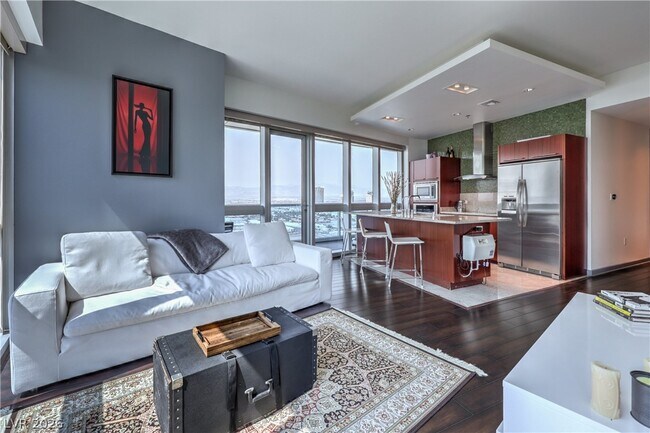 Building Photo - 4471 Dean Martin Dr