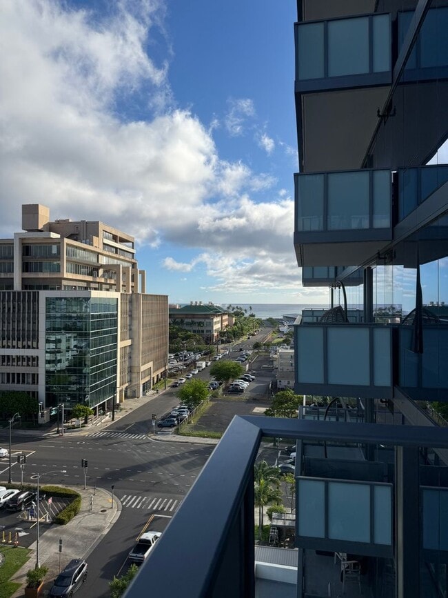 Building Photo - 600 Ala Moana Blvd