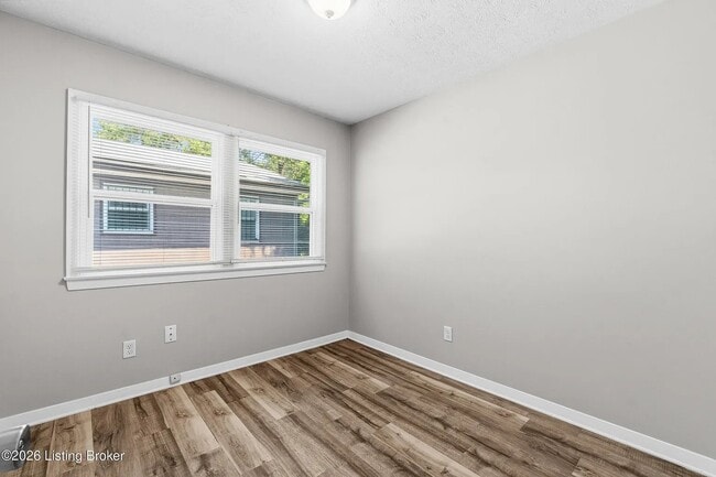 Building Photo - 1037 Kaiser Ct